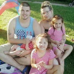 Meet your Posher, Felisha